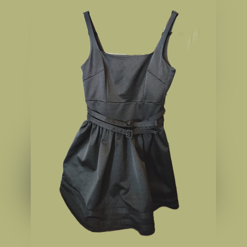 Stylish Black Sleeveless Dress
